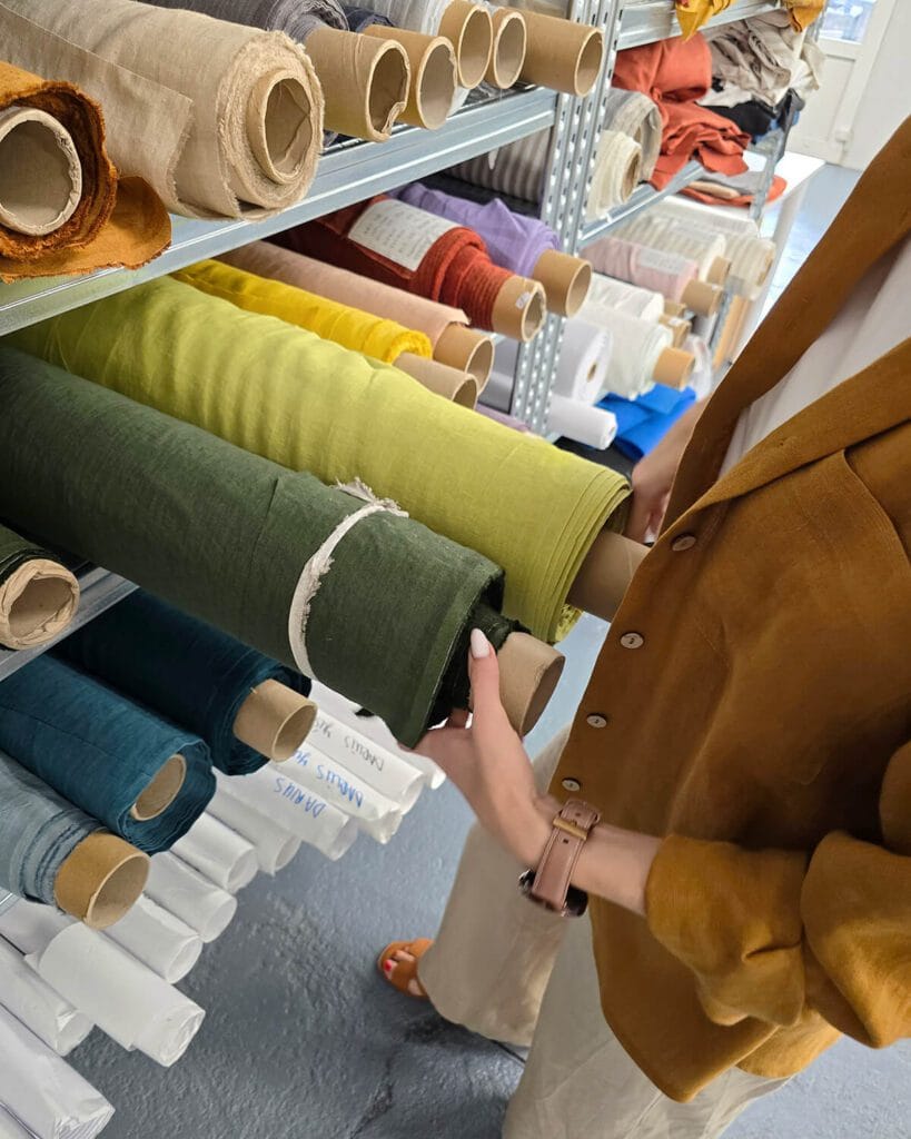 lino audiniai rulonuose