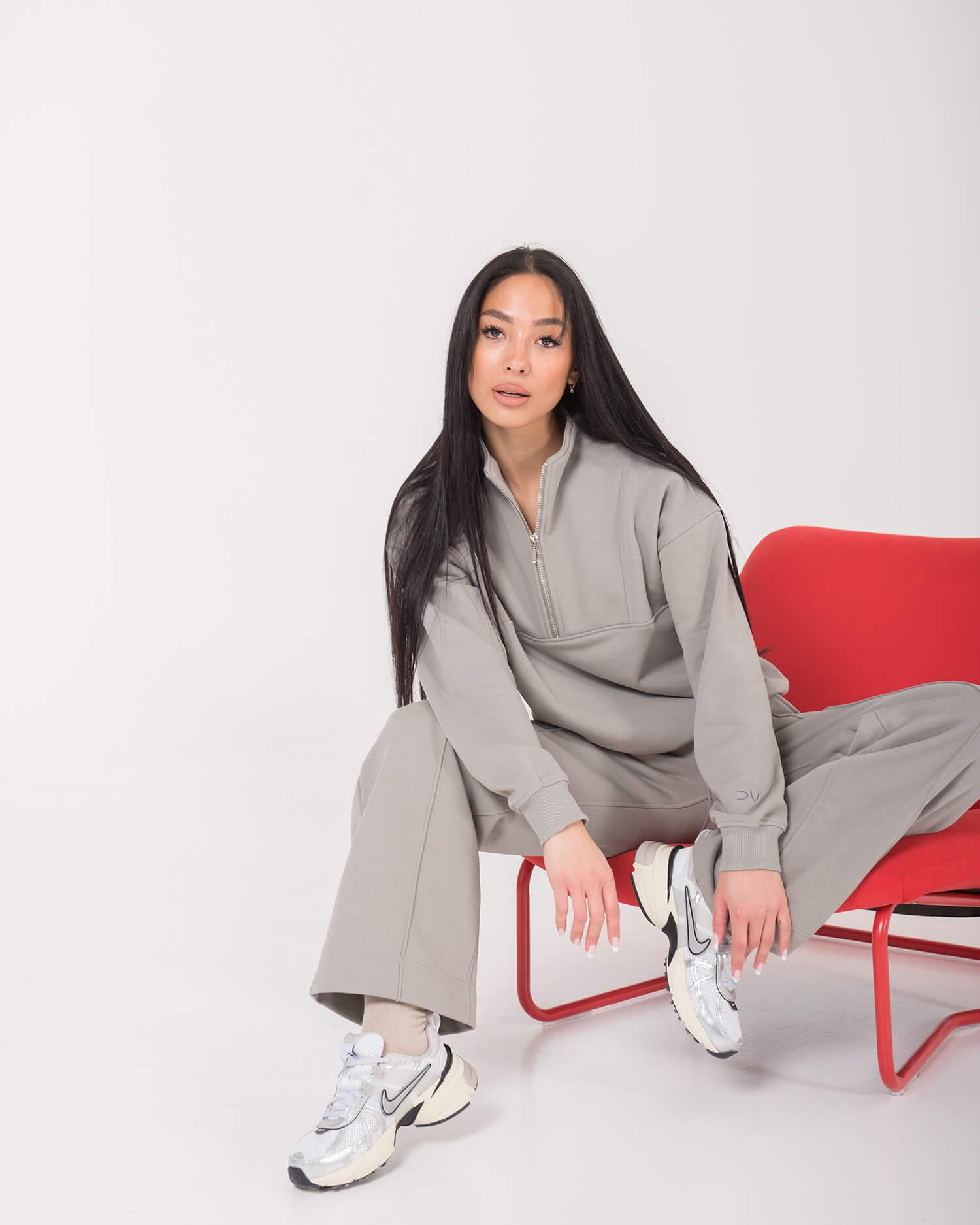 Laisvalaikio kostiumas moterims VESTA / Pilkas - Image 2