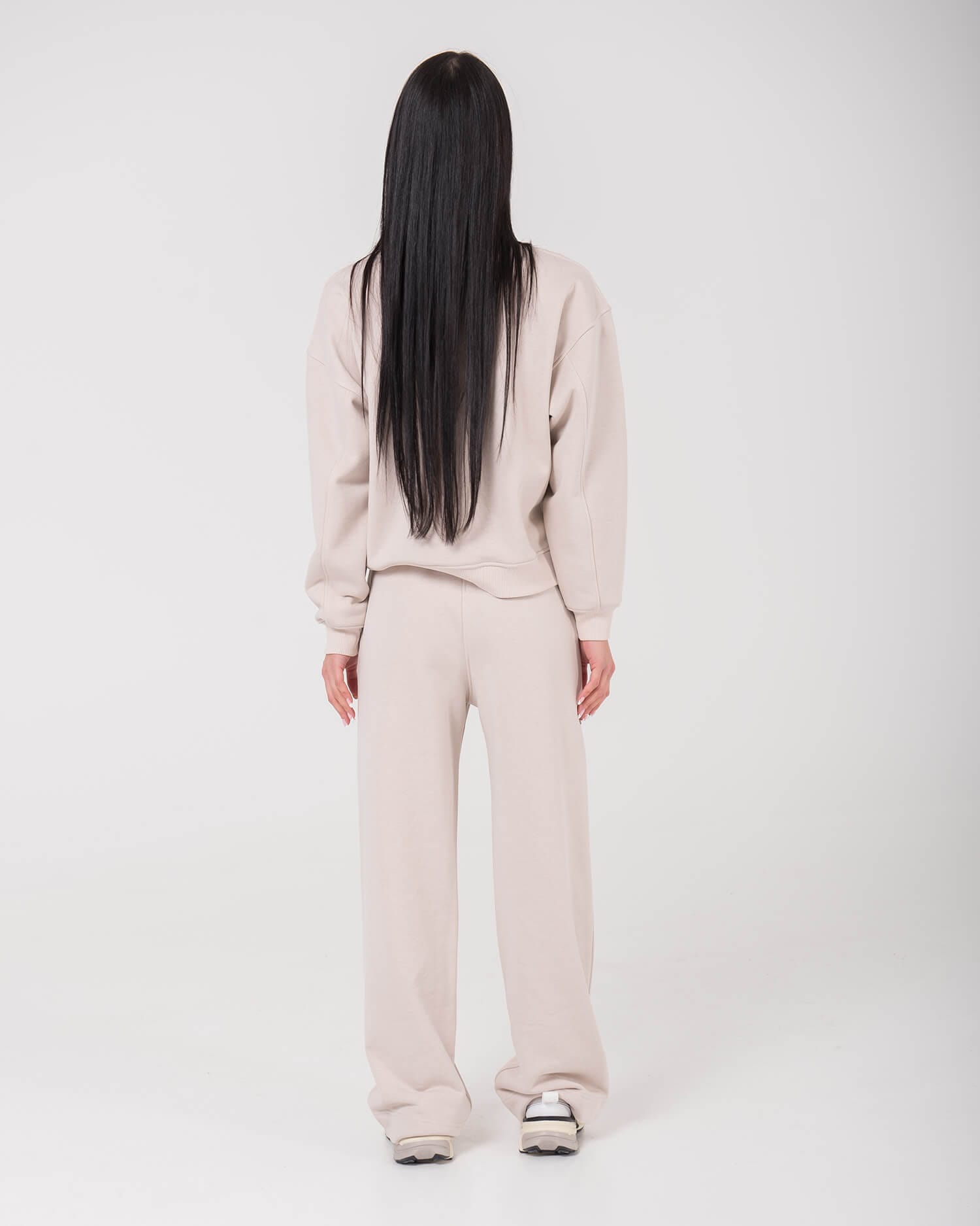 Laisvalaikio kostiumas moterims ULA / CREAM - Image 2