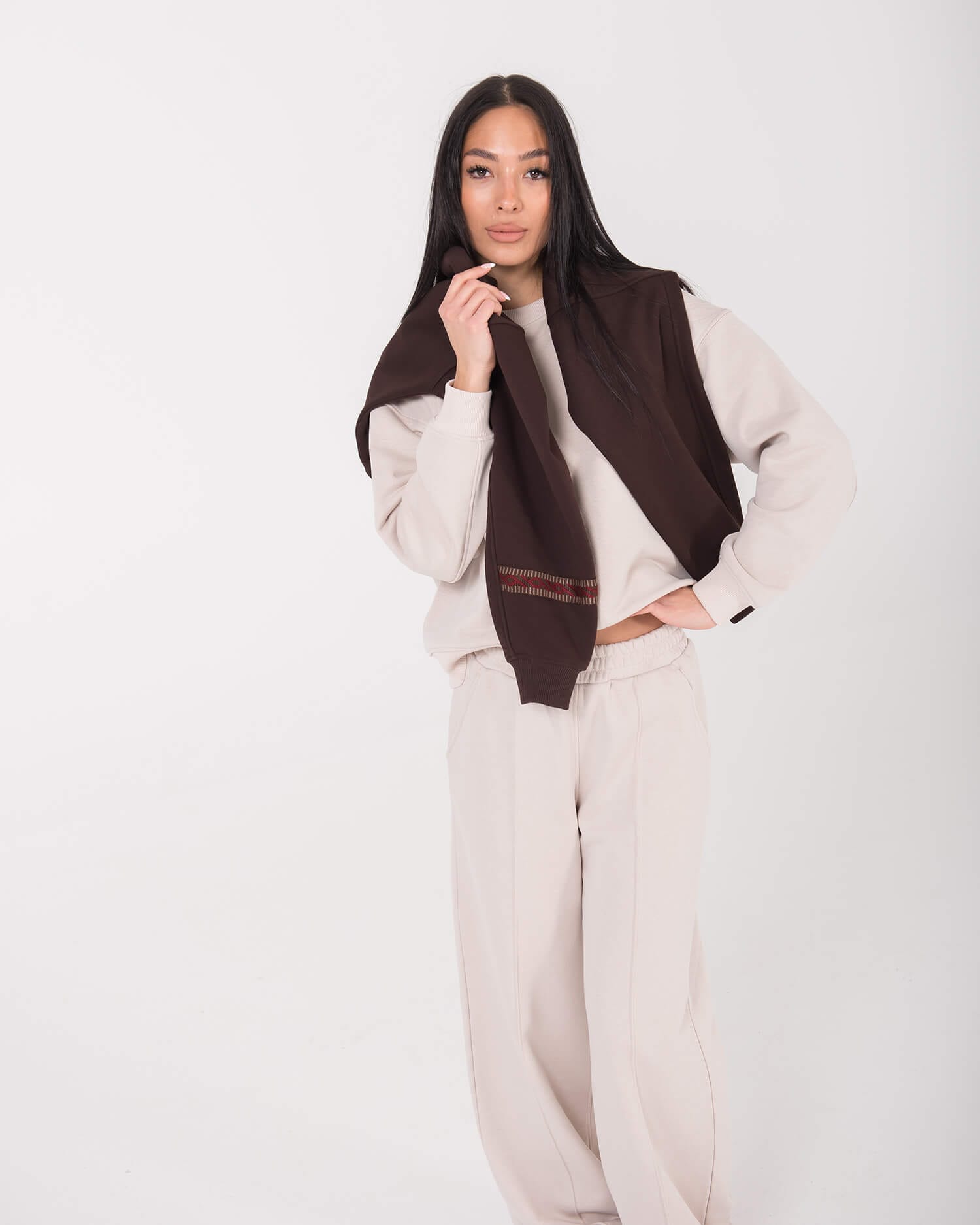 Laisvalaikio kostiumas moterims ULA / CREAM - Image 3