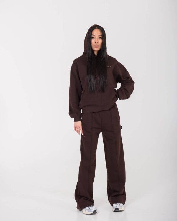 rudas laisvalaikio komplektas moterims su gobtuvu