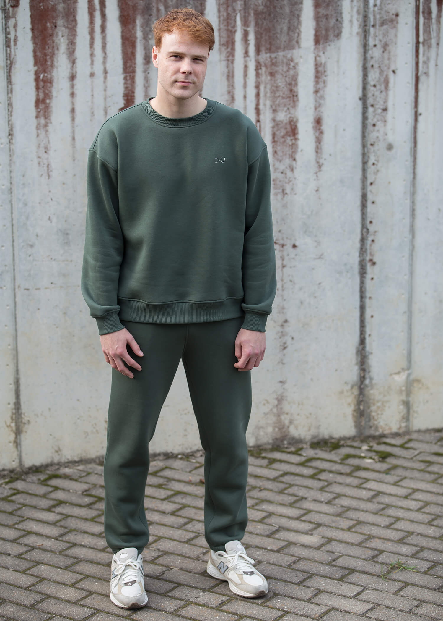 šiltas laisvalaikio kostiumas vyrams