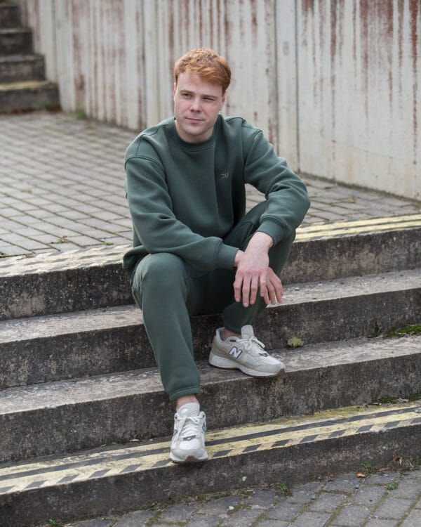 šiltas džemperis vyrams žalios spalvos