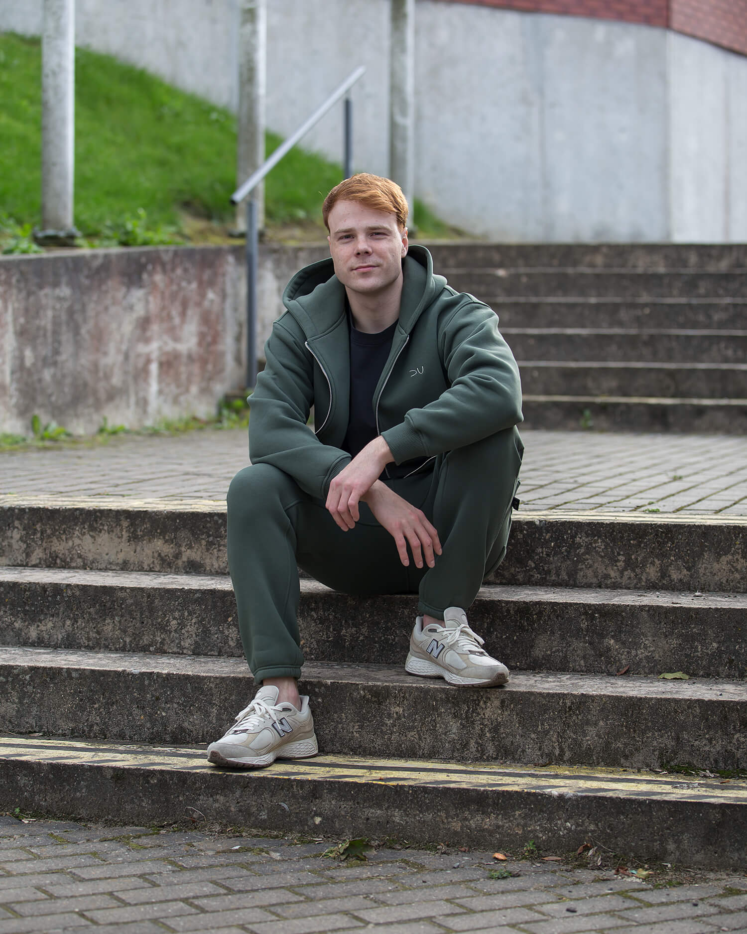 Laisvalaikio kostiumas vyrams su užtrauktuku URBAN / Dark olive - Image 4