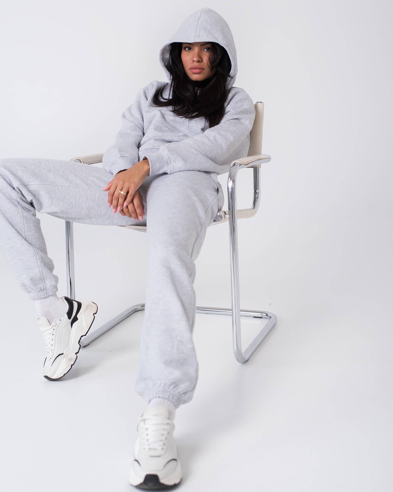 Džemperis su gobtuvu moterims / Pilkas - Image 3