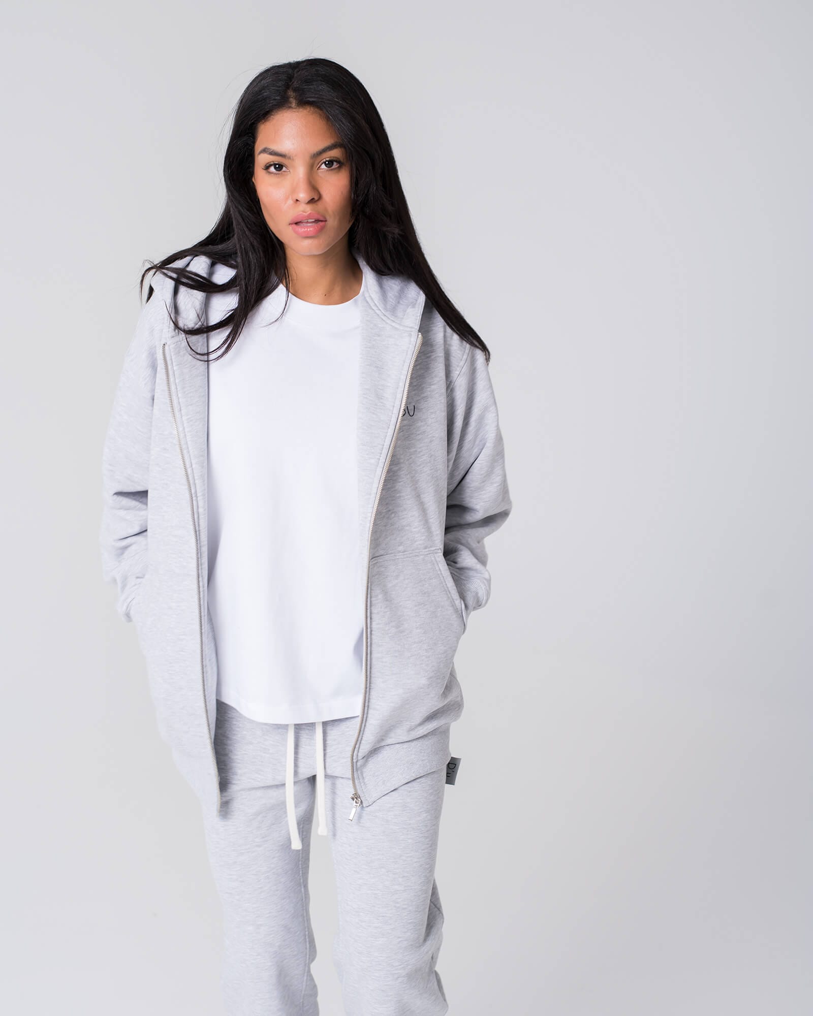 Ilgas džemperis su užtrauktuku ir gobtuvu / Pilkas - Image 3