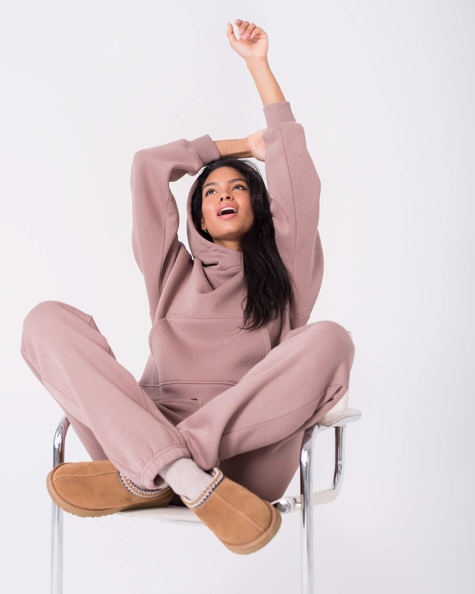 Džemperis su gobtuvu moterims / Pudra - Image 5