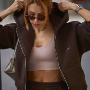 stilingas ir siltas dzemperis moterims su uztrauktuku